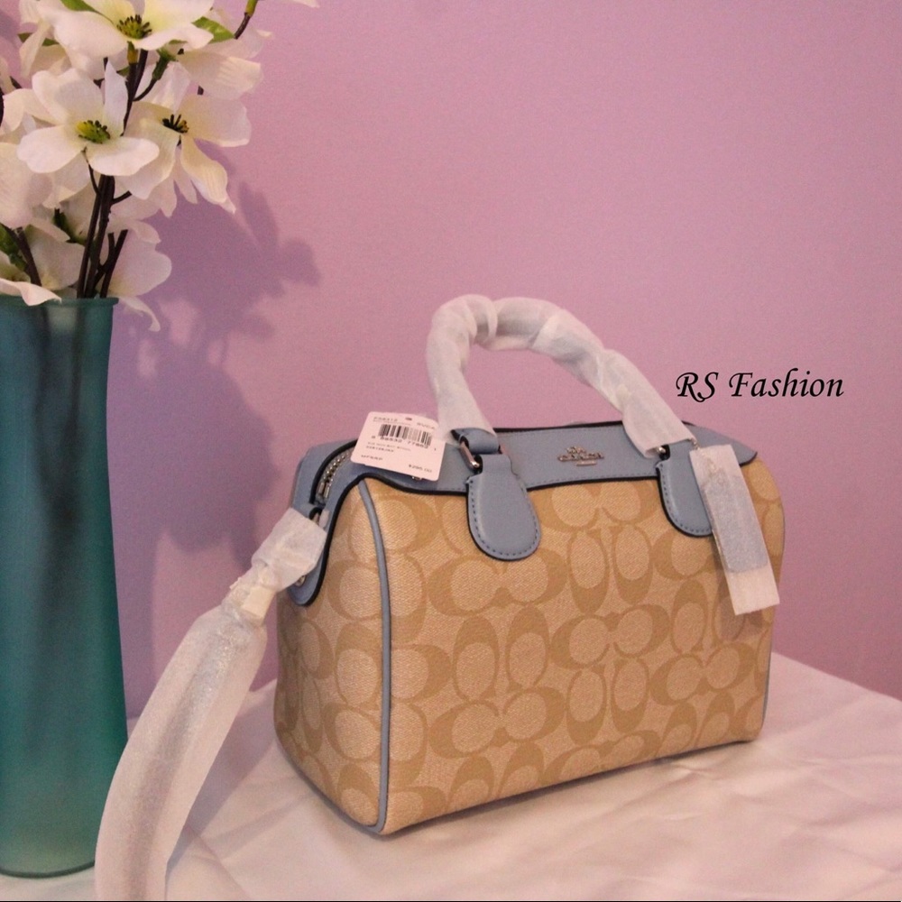Authentic Coach Signature Mini Benett satchel